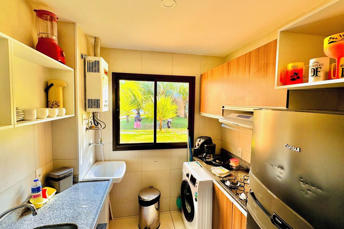 fridge, microwave, cookware/dishes/utensils, cleaning supplies