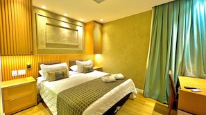 1 bedroom, Egyptian cotton sheets, premium bedding