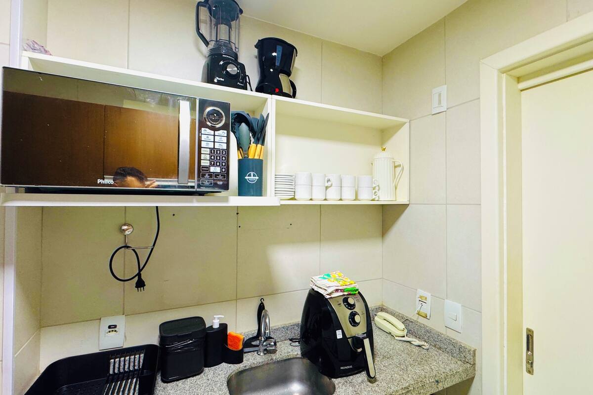 exclusive bungalow | private kitchen | fridge, microwave, cookware/dishes/utensils, cleaning supplies