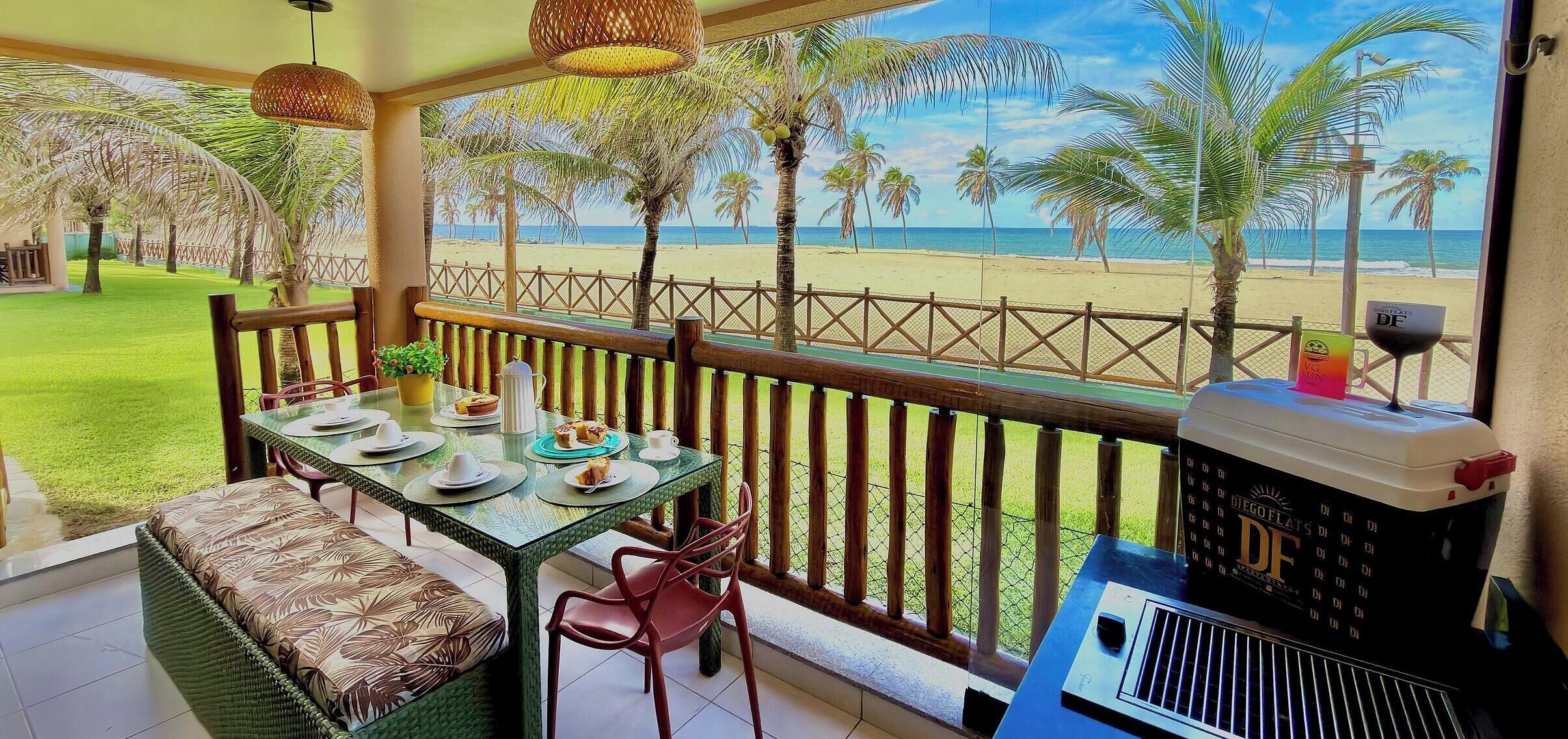 Deluxe Bungalow | Outdoor dining