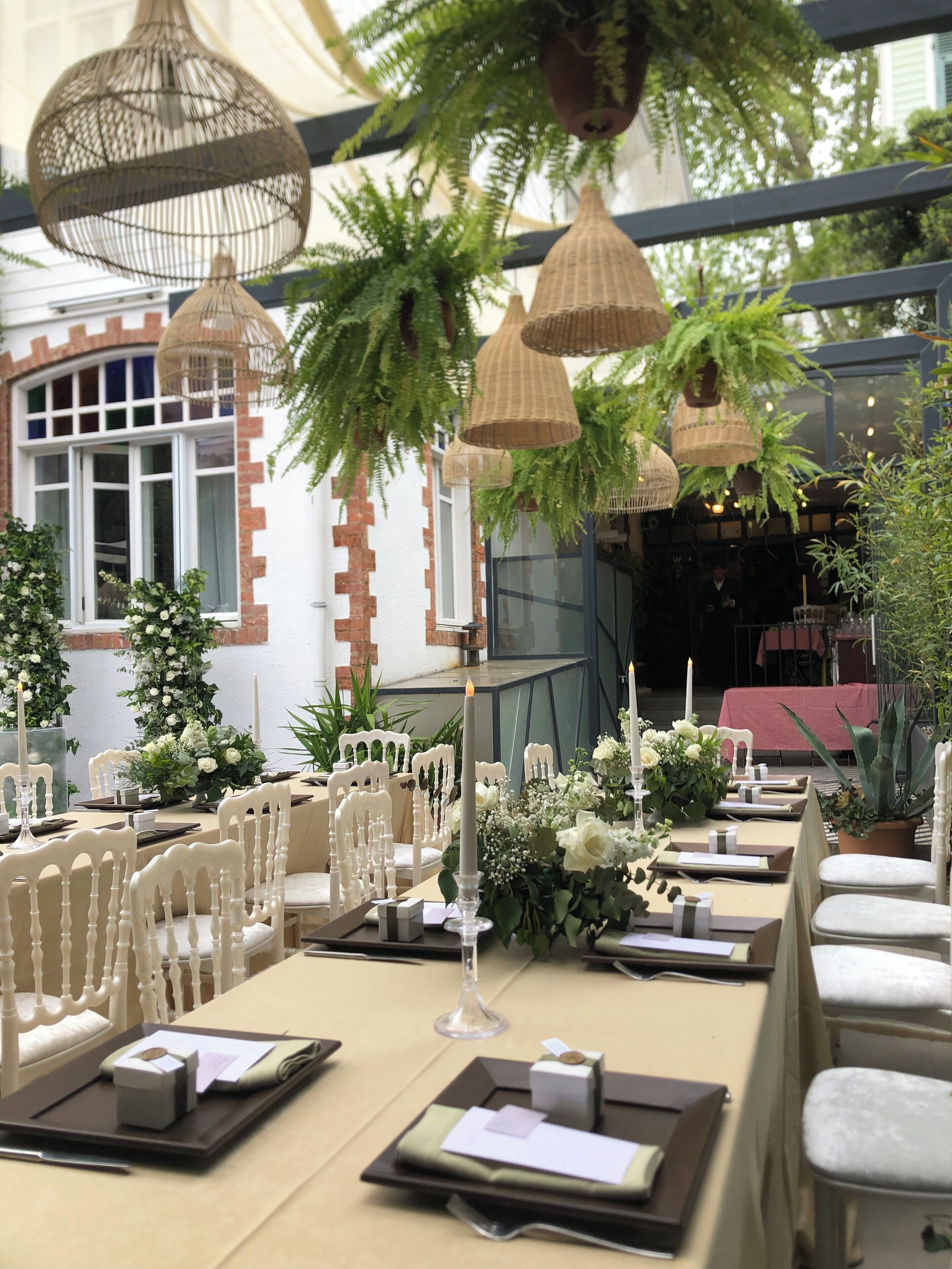 lunch and dinner served, turkish cuisine