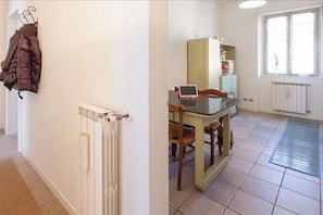 Apartment, 2 Bedrooms | Living area