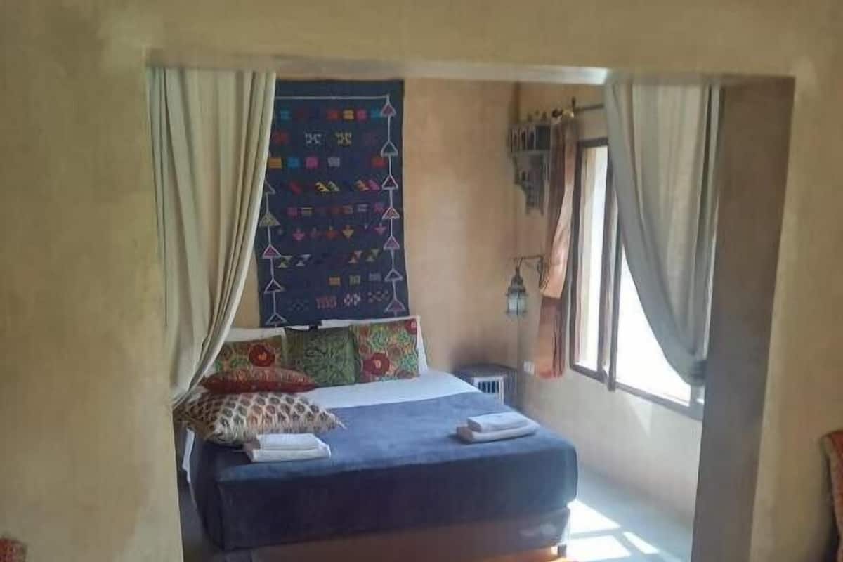 Suite (Kermosa) | 1 bedroom, in-room safe, individually decorated, individually furnished