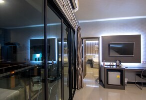 Connecting Room | Παροχή δωματίου