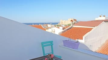 Deluxe Double Room, Sea View, Sea Facing | Balcony view