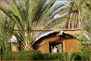 Double Room, Garden View | Iron/ironing board, free cots/infant beds, rollaway beds - Lodge Hara Oasis (Mezguita)