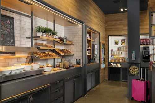 MOXY London Stratford