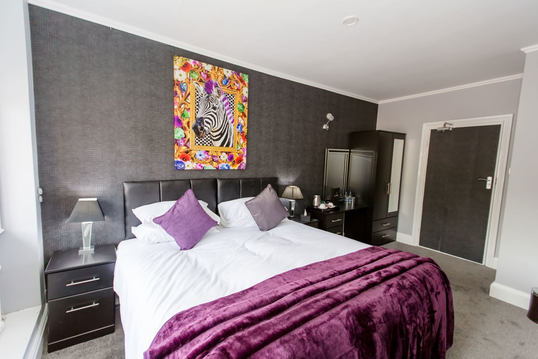 Egyptian cotton sheets, premium bedding, desk, soundproofing