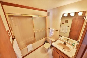 Condo, 2 Bedrooms | Bathroom