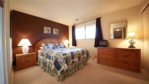 Condo, 2 Bedrooms