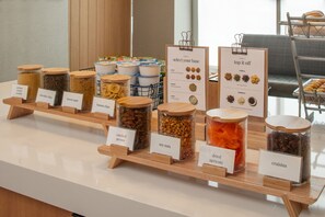 Free daily continental breakfast