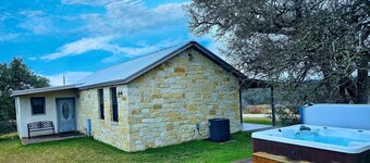 Breezy Hills Cottages