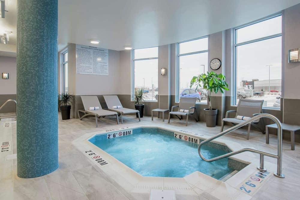 Hilton Garden Inn Winnipeg South