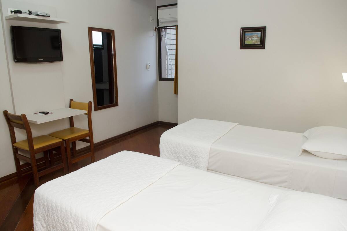 Minibar, desk, blackout drapes, WiFi (free)