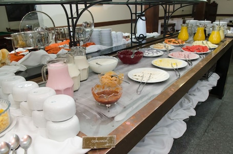 Desayuno buffet incluido todos los días
