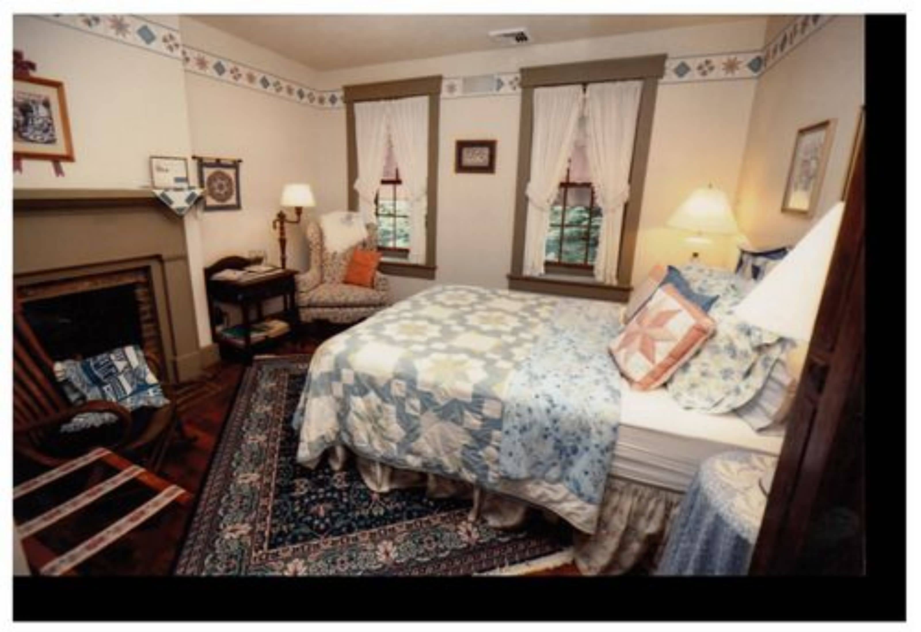 Habitación Confort, baño privado (Quilt Queen Room) | Sistema de insonorización, tabla de planchar con plancha, wifi gratis