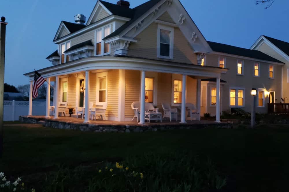The Elmere House Bed & Breakfast