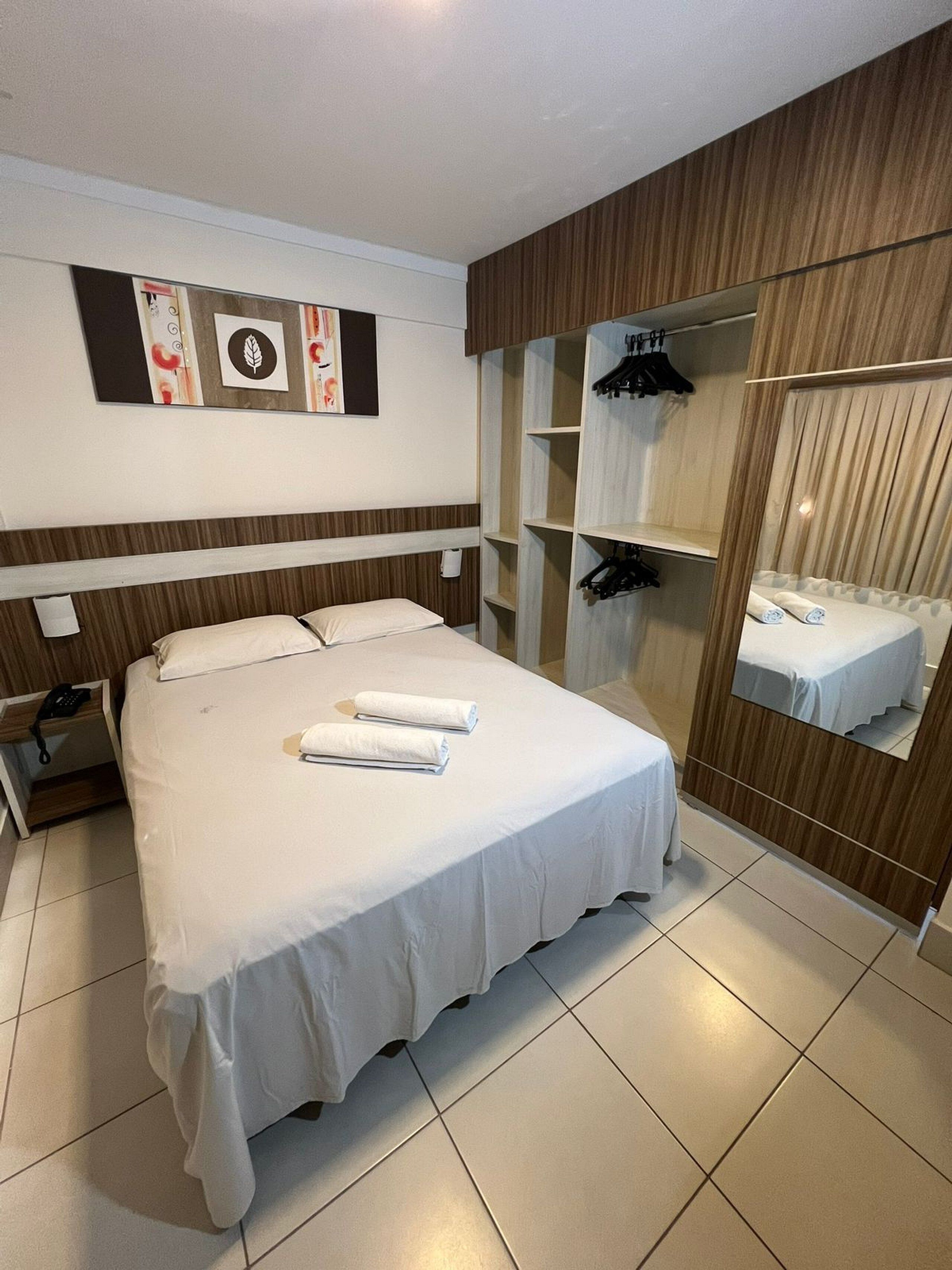 Basic Apartment | 1 bedroom, in-room safe, blackout curtains