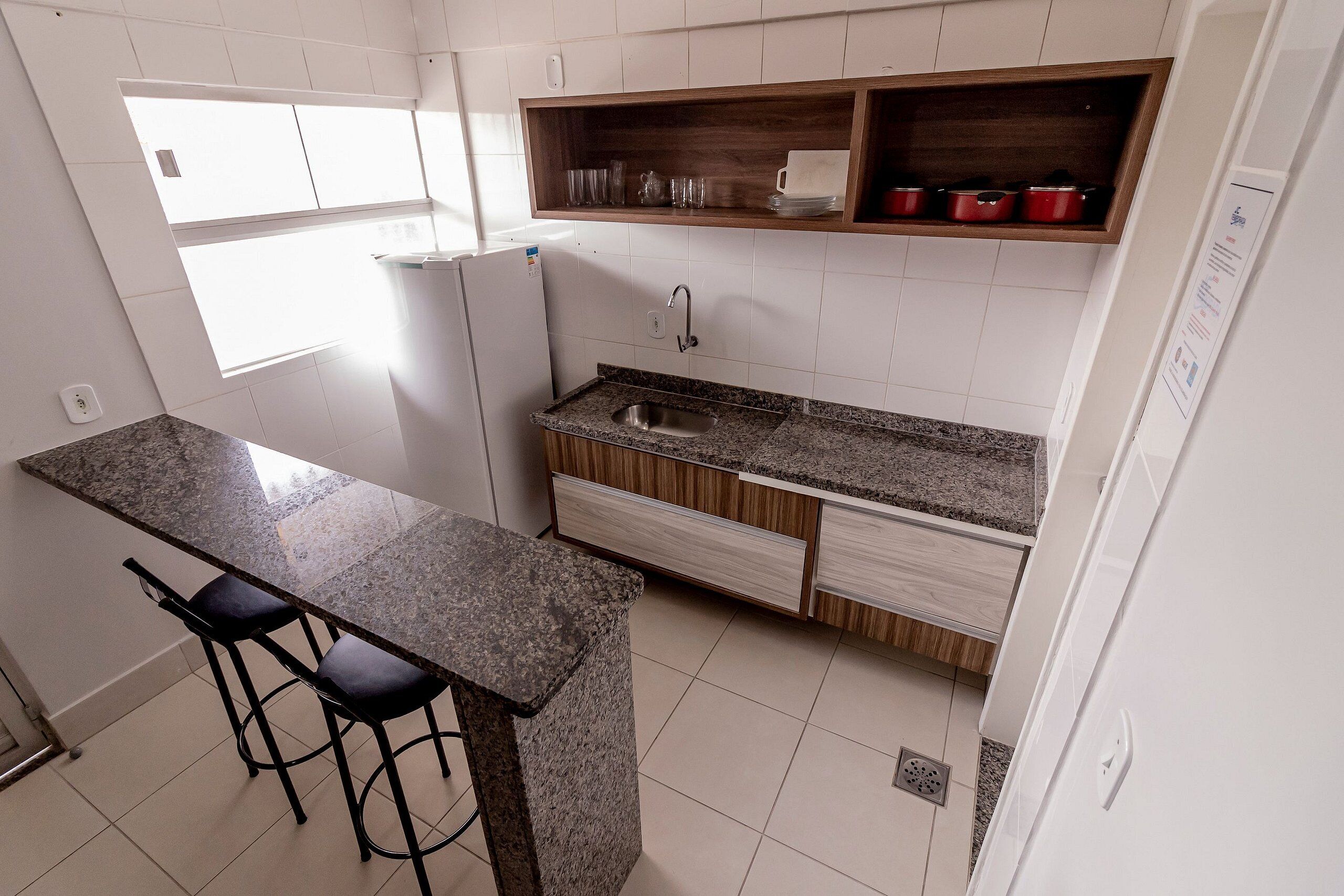Apartamento | Cozinha privada | Geladeira, micro-ondas