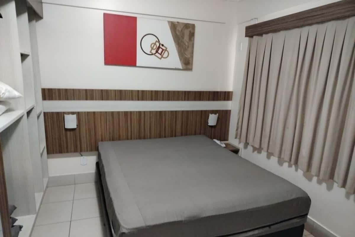 Basic Apartment | 1 bedroom, in-room safe, blackout drapes