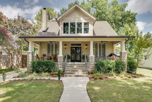 Caroline House Nashville Historic Inn