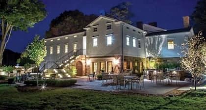 Peter Allen Inn & Event Center