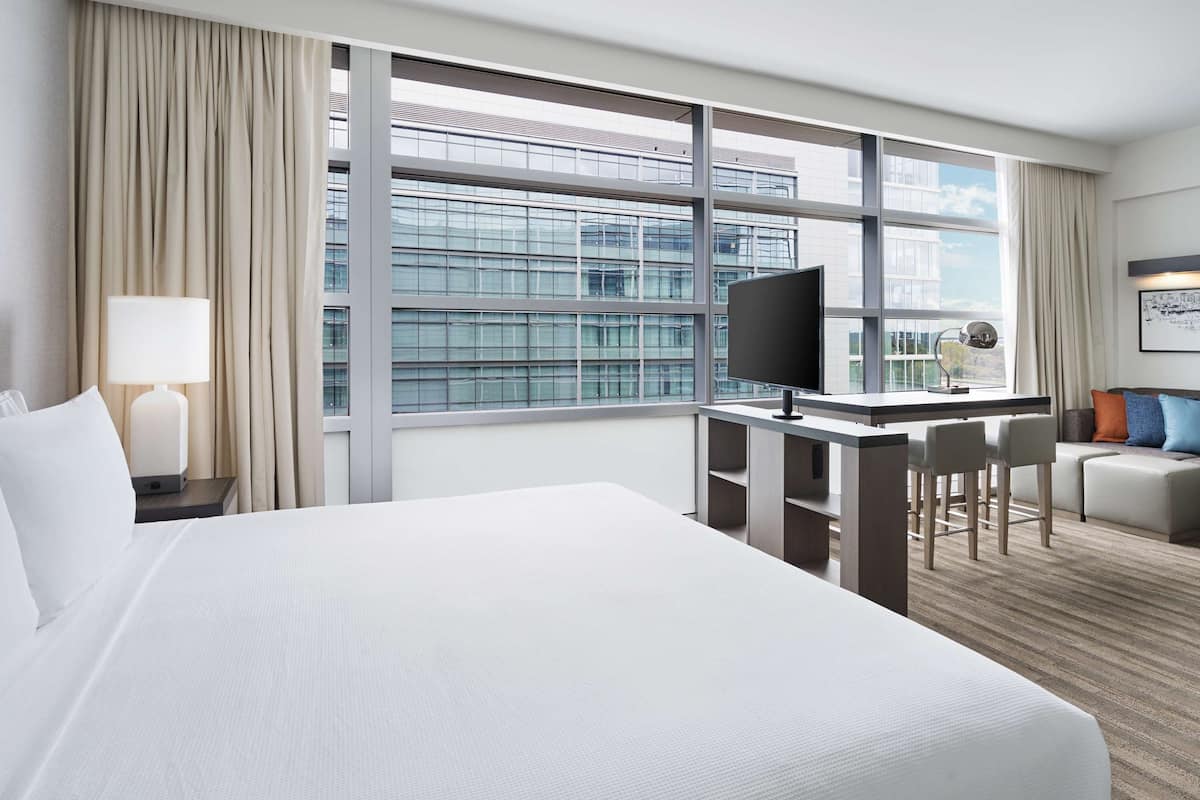 1 bedroom, in-room safe, desk, laptop workspace
