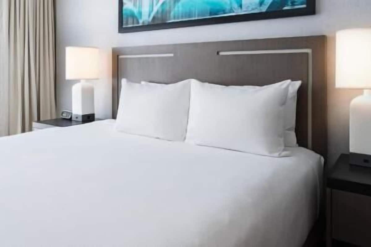 In-room safe, desk, laptop workspace, blackout drapes