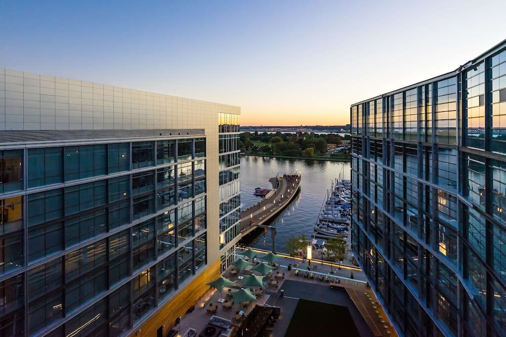 Hyatt House Washington DC/The Wharf