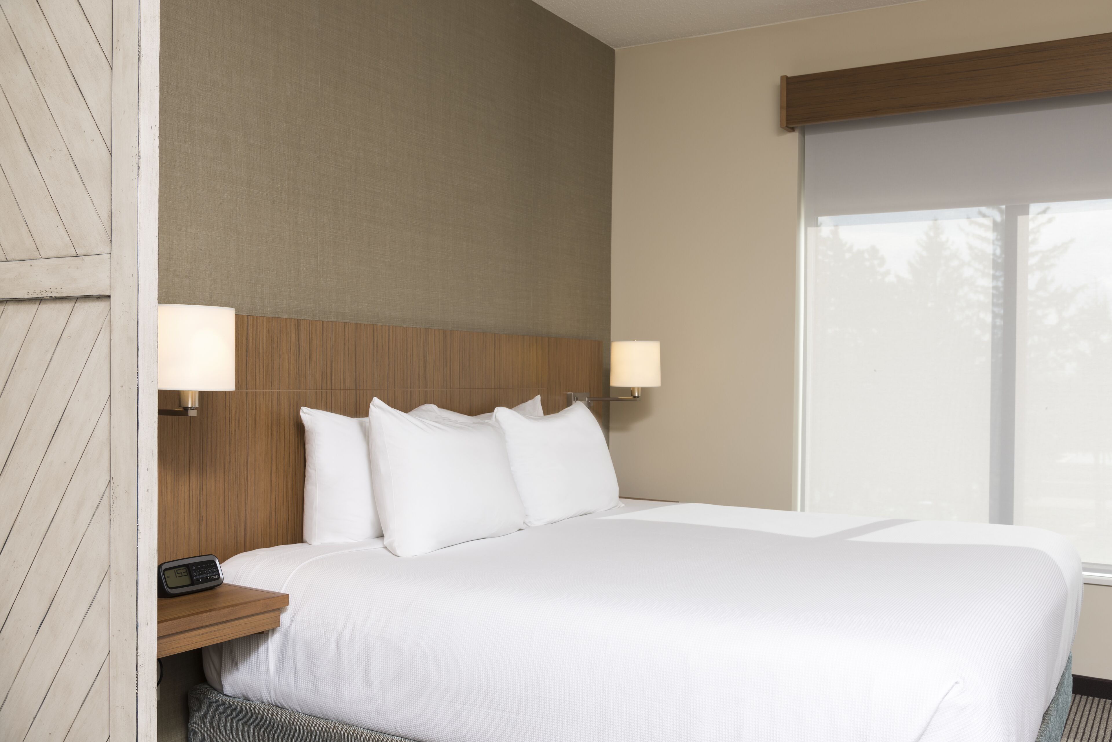 desk, blackout curtains, iron/ironing board, free wifi