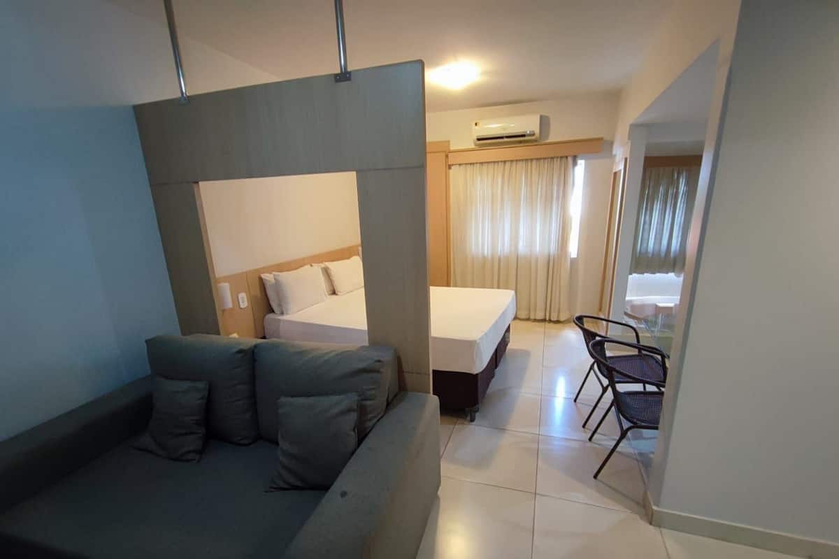 Basic Suite | Free WiFi, bed sheets