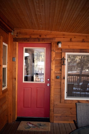 Exterior detail -  SWEET, IMPECCABLE CABIN IN THE PINES ! HIKING, LAKES! (Show Low)