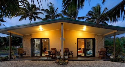 Raro Beach Bach