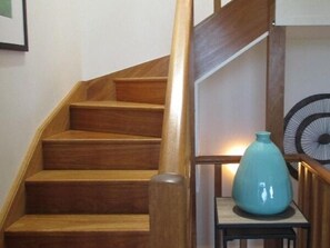 Staircase - Sunrise Shores (Caves Beach)