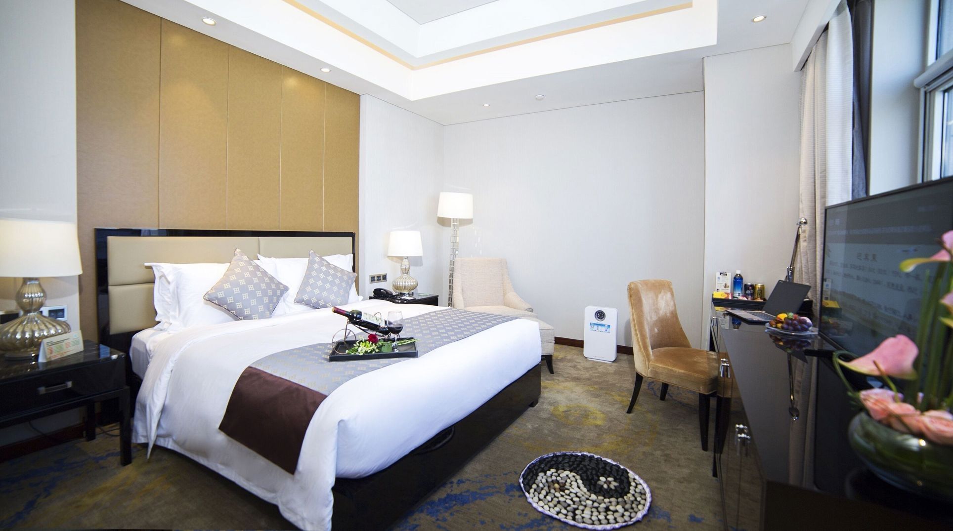1 chambre, literie de qualité, minibar, coffre-fort