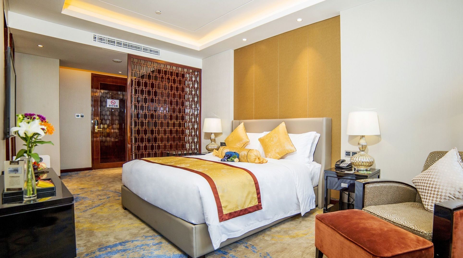 1 chambre, literie de qualité, minibar, coffre-fort