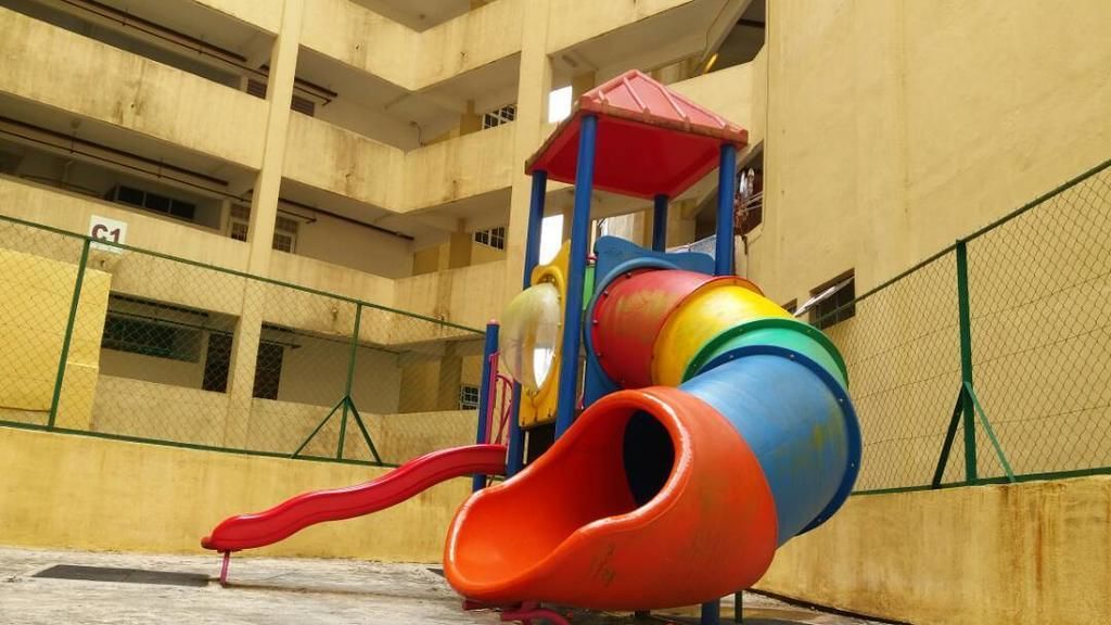 Children’s play area – outdoor