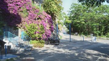 Enceinte de lâhĂ©bergement