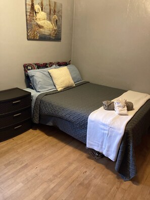 4 Schlafzimmer, Bügeleisen/Bügelbrett, WLAN, Bettwäsche