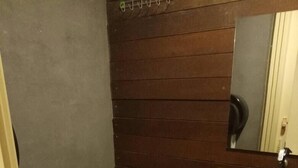 Uklassifisert bilde, 3 av 5, knapp