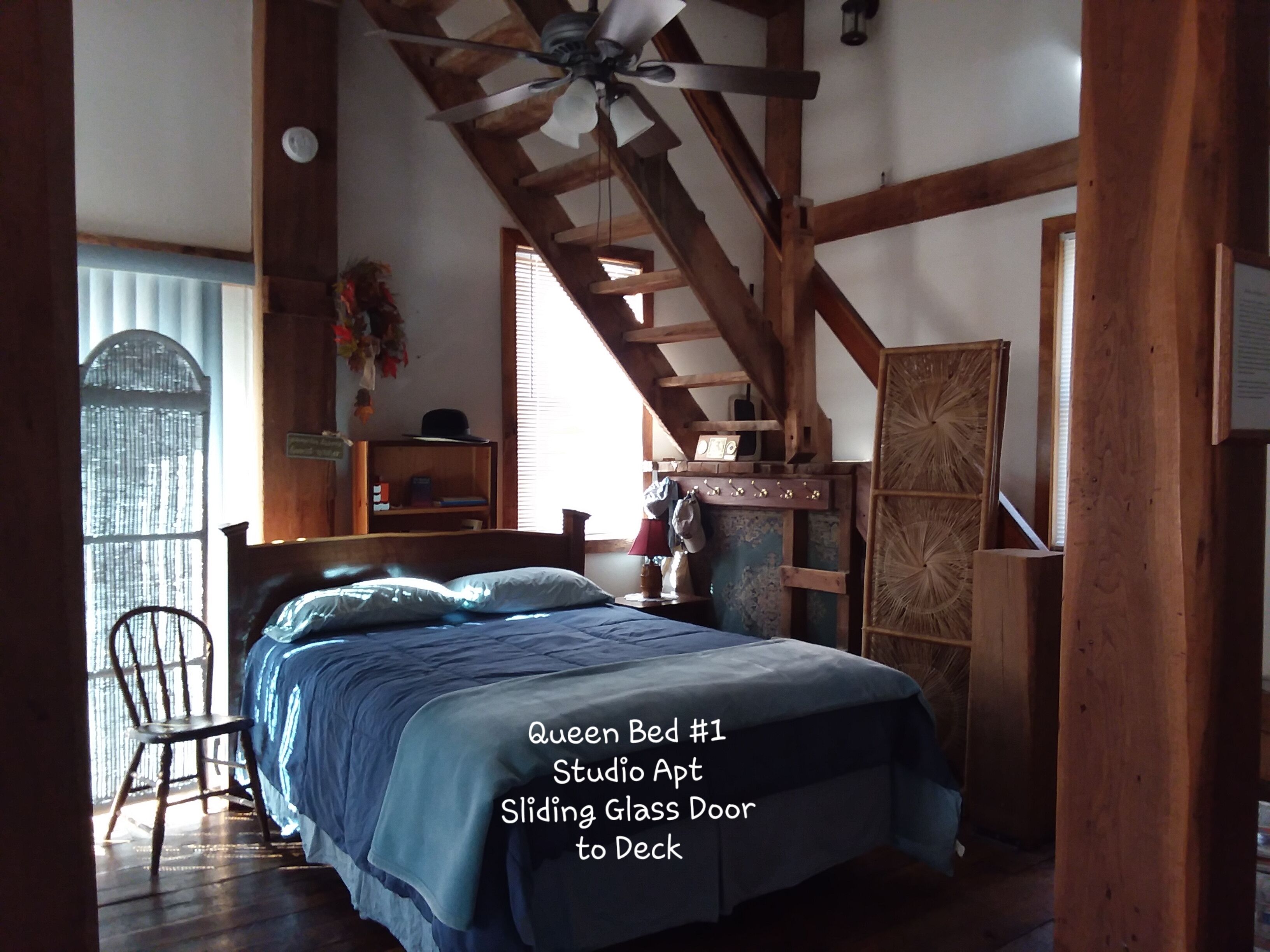 1 bedroom, desk, iron/ironing board, WiFi