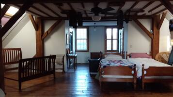 1 habitación, escritorio, tabla de planchar con plancha y wifi