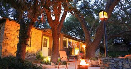 PROMO 10% WEEKLY AND 5% MONTHLY DISCOUNT!
Paso Robles, Farm House. 46 West