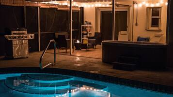 Piscine extérieure, piscine chauffée