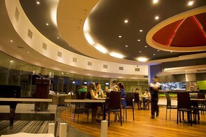 Restaurant - Meru Suites at Meru Valley Resort (Ipoh)