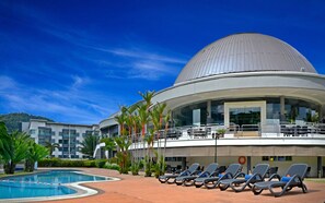 Sundeck - Meru Suites at Meru Valley Resort (Ipoh)
