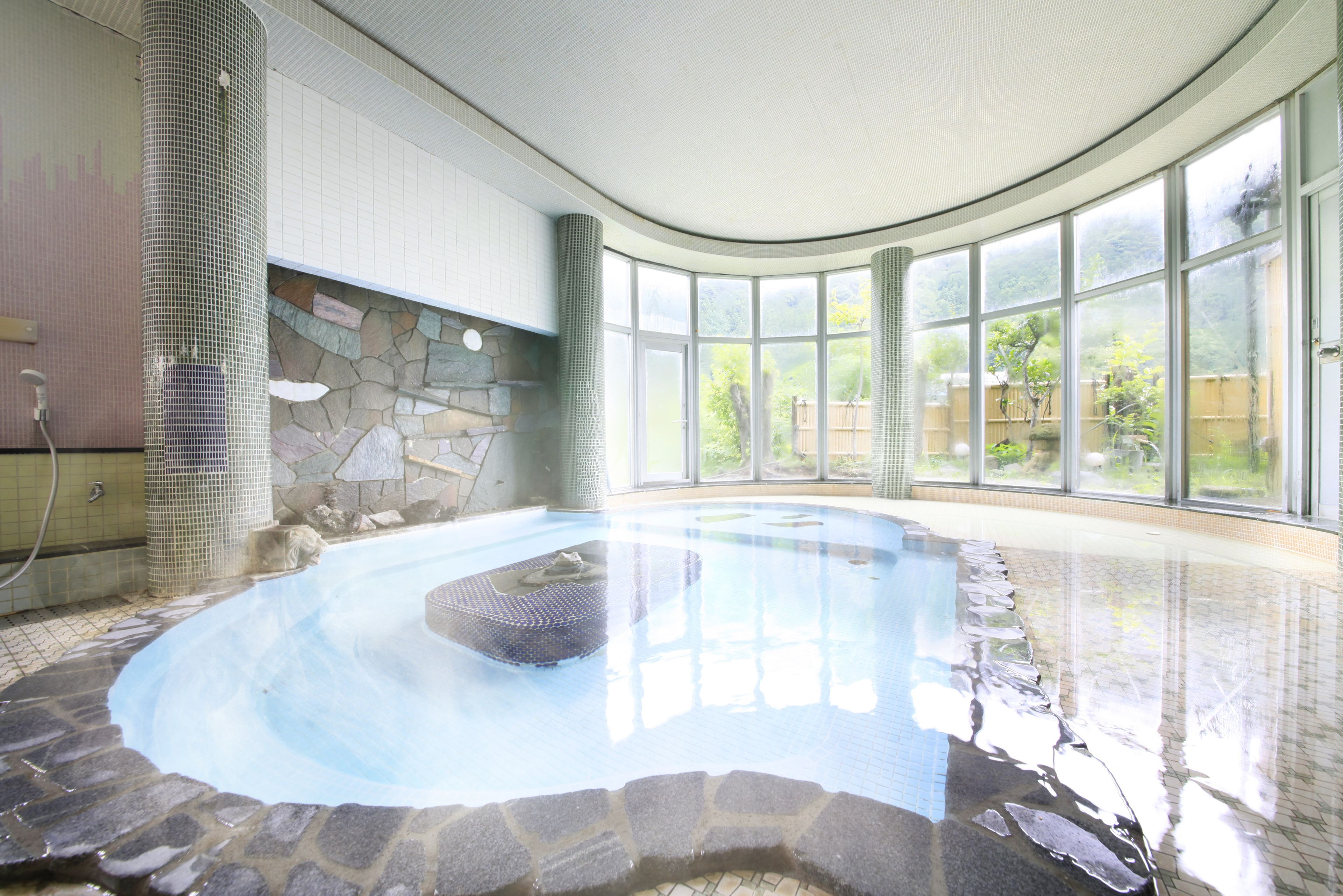 น้ำพุร้อน