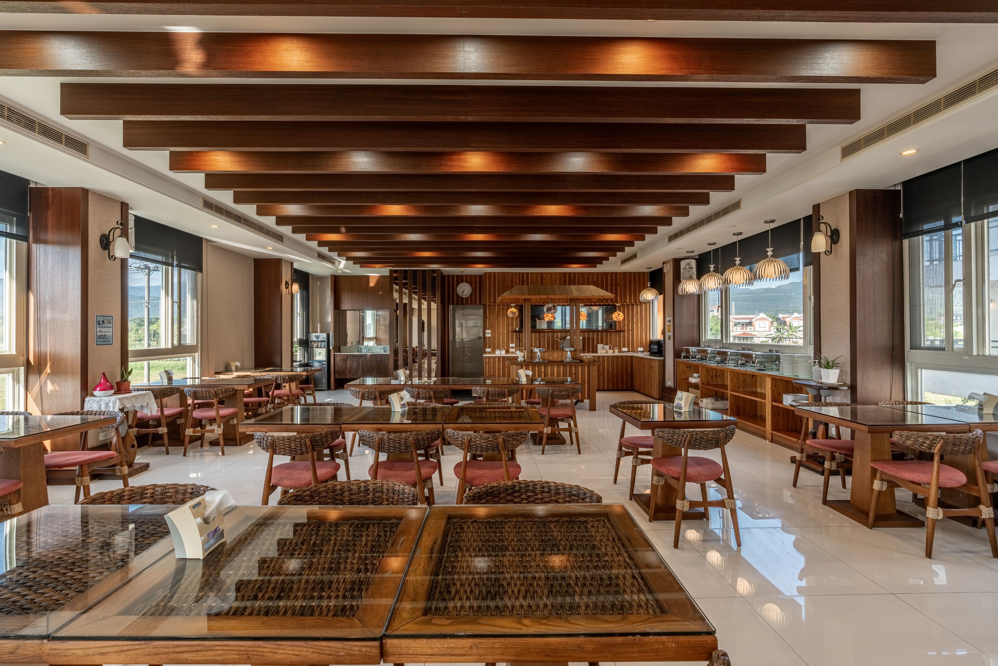 مطعم