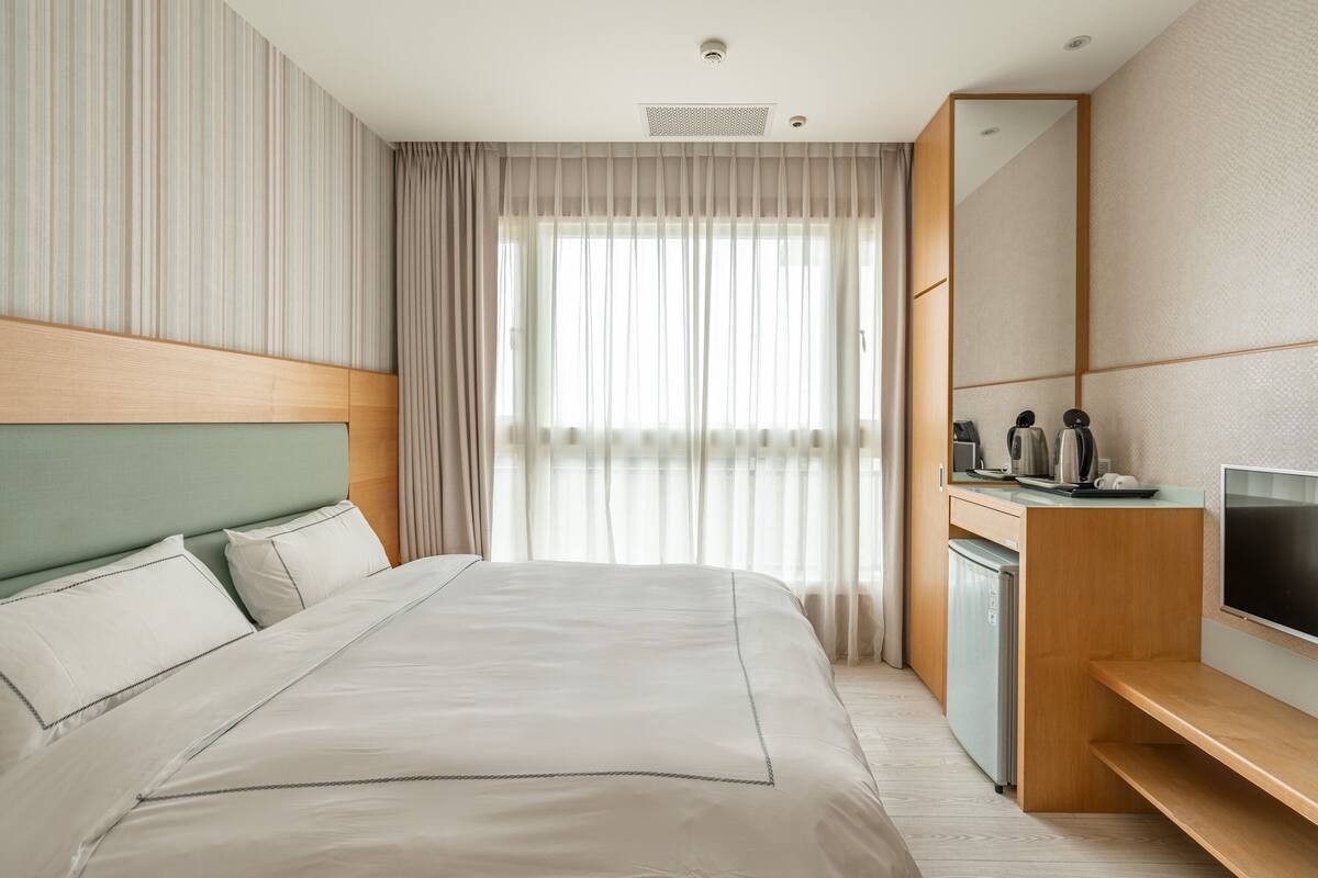 Superior Double Room, 1 Queen Bed