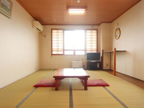 ห้องพักสำหรับสี่ ท่าน, ห้องน้ำส่วนตัว (Japanese Style Room, 12 Tatami mats) | Wi-Fi ฟรี